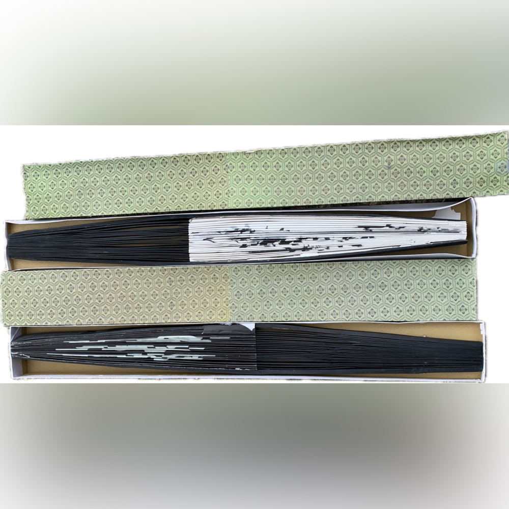 TLC Vintage Handpainted Bamboo Wall Fan 32” tall (ripped) - Picture 3 of 9